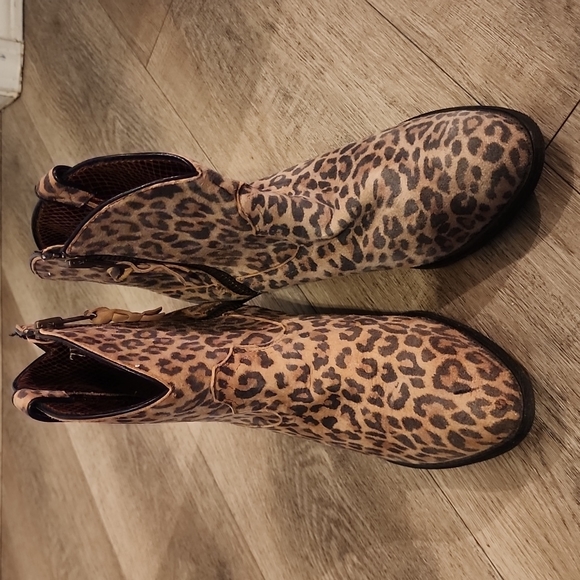 Ariat leapored print darlin booties size 7 - Picture 8 of 12